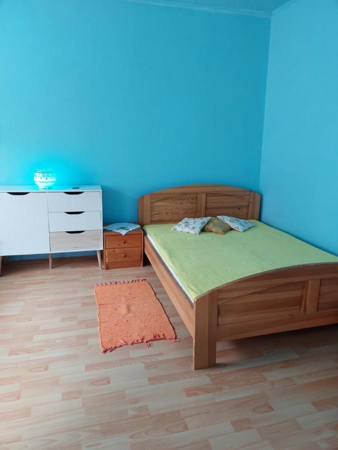 Prazdninovy Byt Arin Apartment Jáchymov Exterior photo